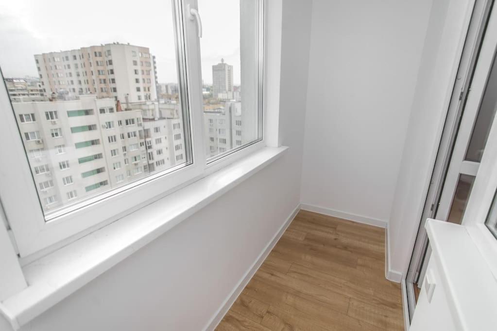 Grand Excelent New Ultra Central Apartments キシナウ エクステリア 写真