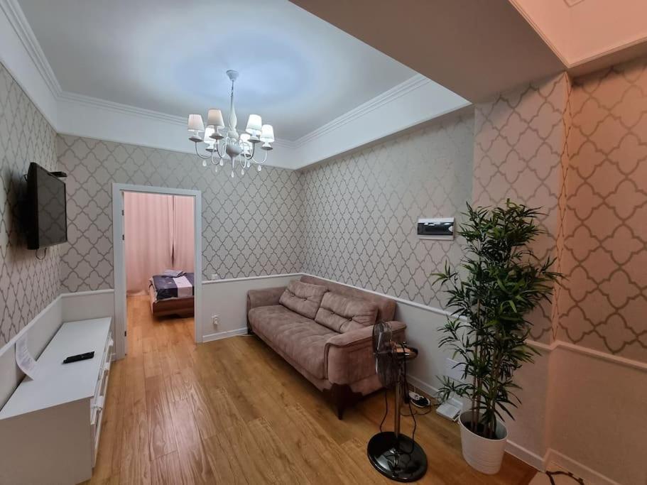 Grand Excelent New Ultra Central Apartments キシナウ エクステリア 写真